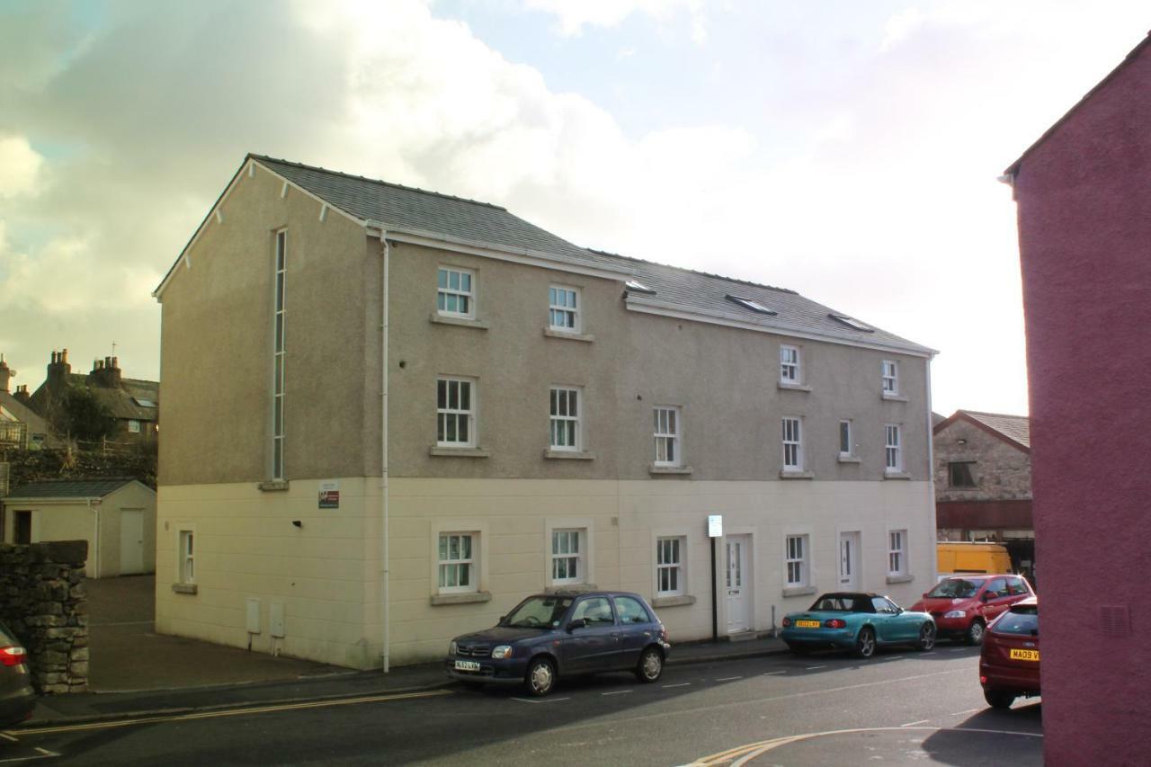 3 Laurel Court Vila Ulverston Exterior foto